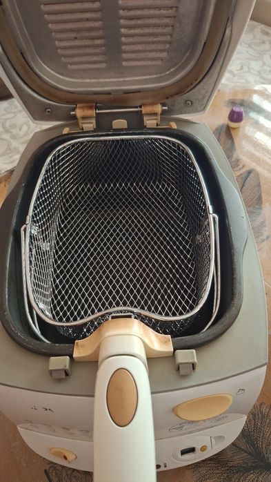 Фритюрник Philips HD6159