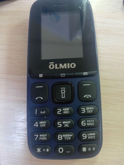Olmio,Кнопочный телефон новый