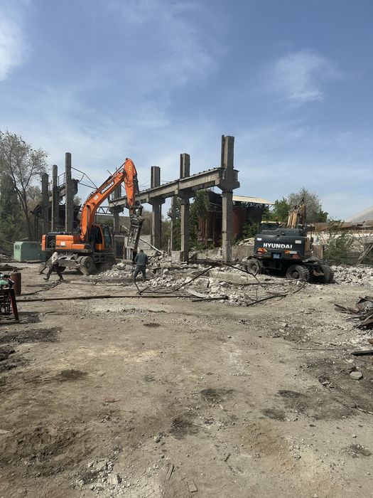 Демонтаж и снос зданий