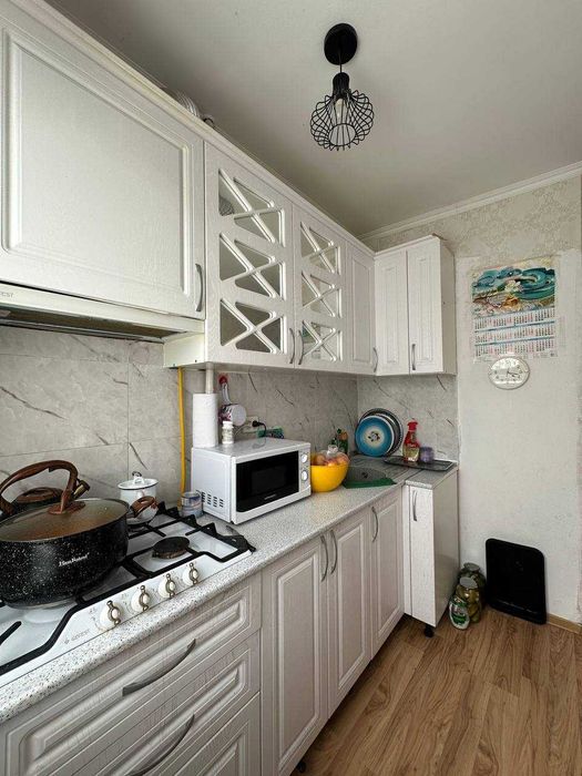 Продам 3-х комнатную квартиру в районе КЖБИ