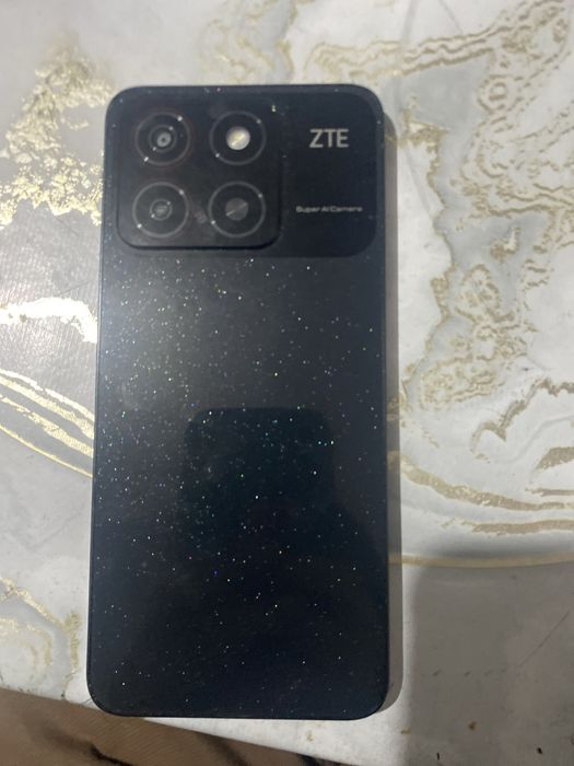 ZTE Blade A35 идеал