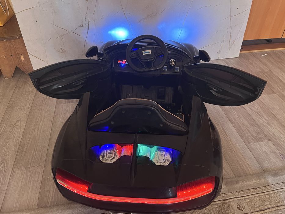 Bugatti детски машинка