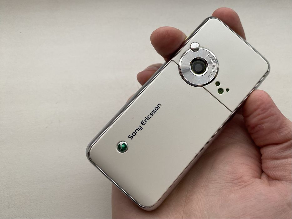 Продам телефон Sony Ericsson K660i (хор. сост.)
