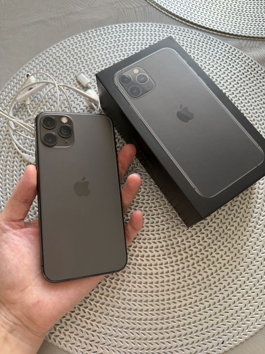 Срочно продам Iphone 11 pro