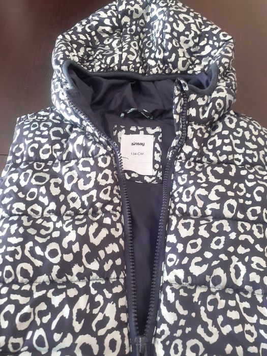 Елек с качулка за момиче размер 134