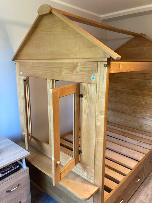 Pat lemn masiv de frasin tip casuta