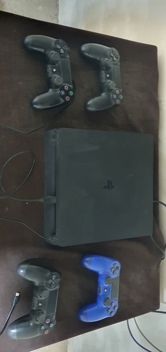 PLESTESHIN 4 I 4 jostik ,TV 49 Samsung QOSILIB SATILADI 4,500ml