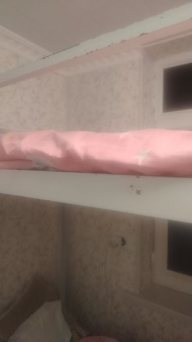 2 etajli temir kravat sotiladi. Prodayotsa dvuxyarosnaya krovat