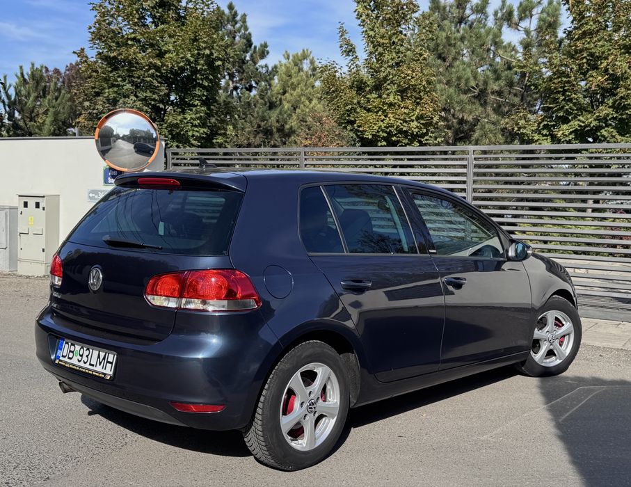 VOLKSWAGEN Golf 2012 — imagine 4