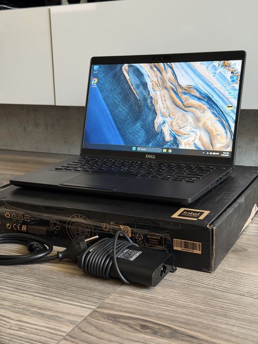 Laptop Dell Latitude 5400 | i7 Gen 8 | 16 GB RAM | 256 GB SSD | Impecabil