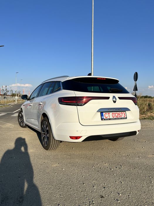 RENAULT Megane 2024 — imagine 3