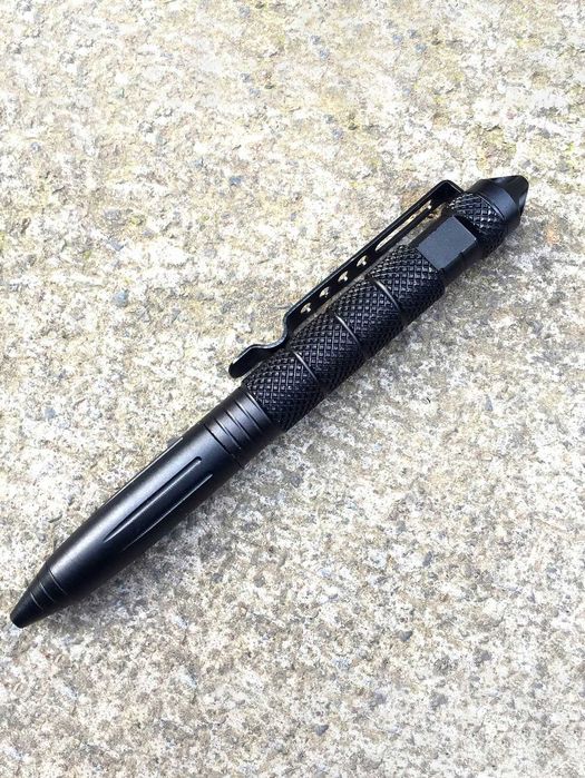 Тактическа химикалка