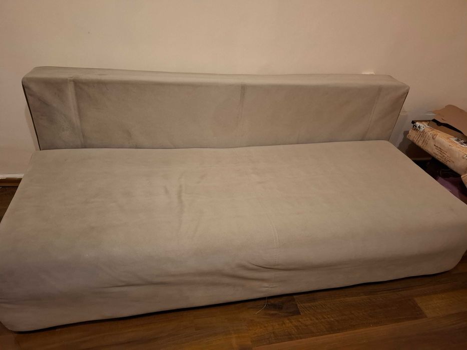 Диван,двуцветен,разтегаем