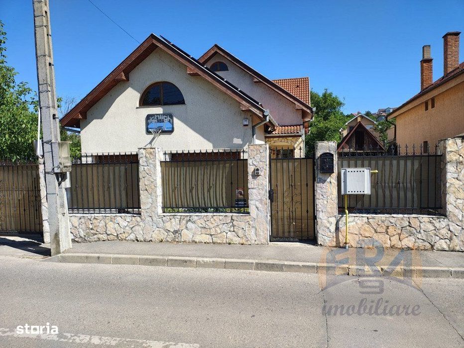 Casa dealuri Oradea