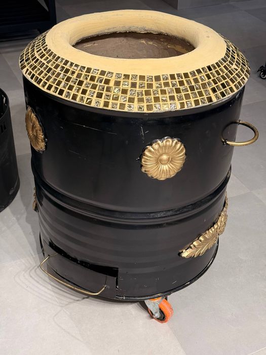 Oyoqlari bor olob yurish uchun qulay tandir