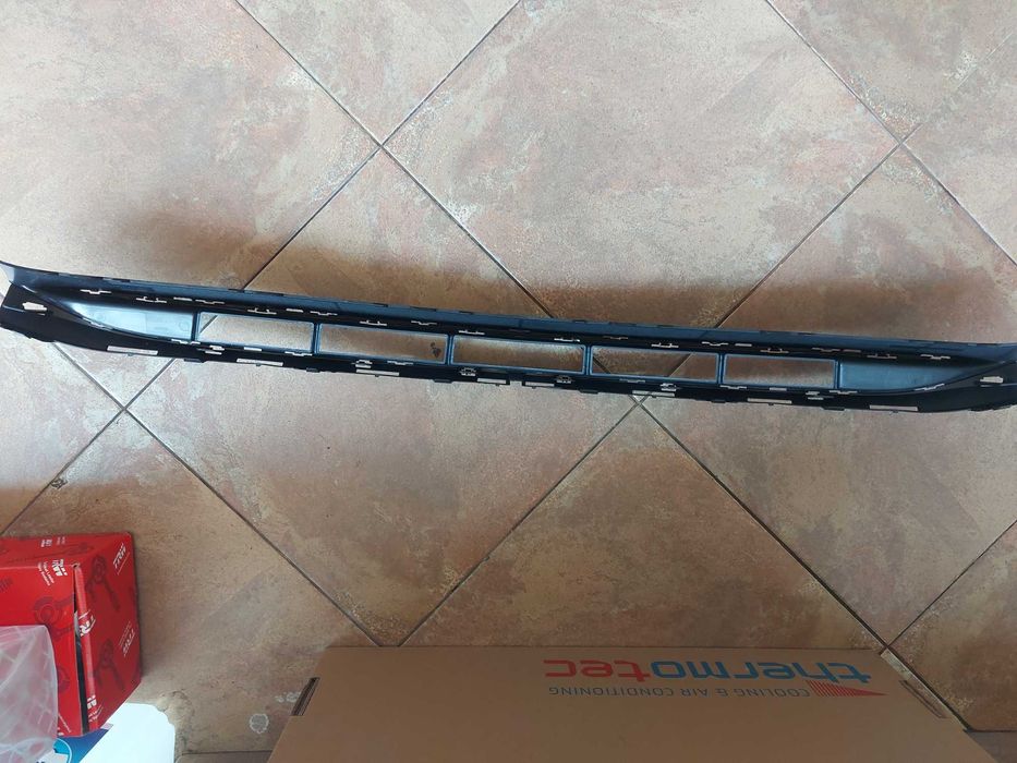 Решетка за броня за MERCEDES E-CLASS W213