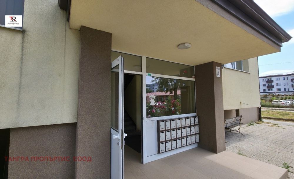 Отдава се 2-ст апартамент под наем в жк. Изток, гр.Перник