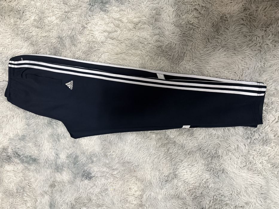 костюм спортивный