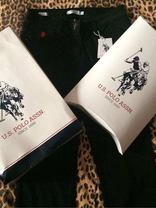 Новое джинсовая куртка