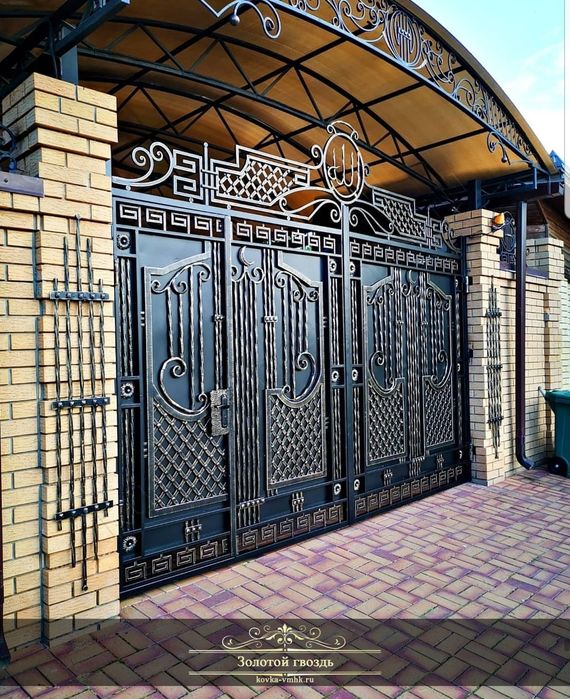 Покраска ворота, дверь, тапчан, лесница