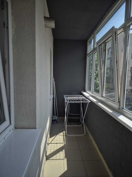 Inchiriez ap 2 camere Dimitrie Leonida