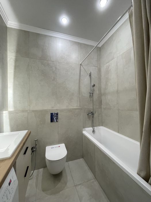 Продам 2-комнатну квартиру