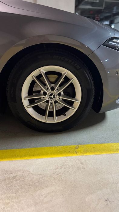 Anvelope de vara 16" Michelin Privacy 4, provenite de pe Mercedes A-Klasse