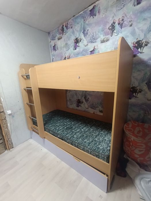 Детская кровать 30.000