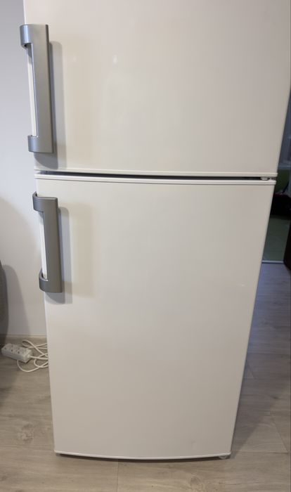 Combina frigorifica Arctic AK366-4+, 331 l, Clasa A+, H 201 cm, Alb