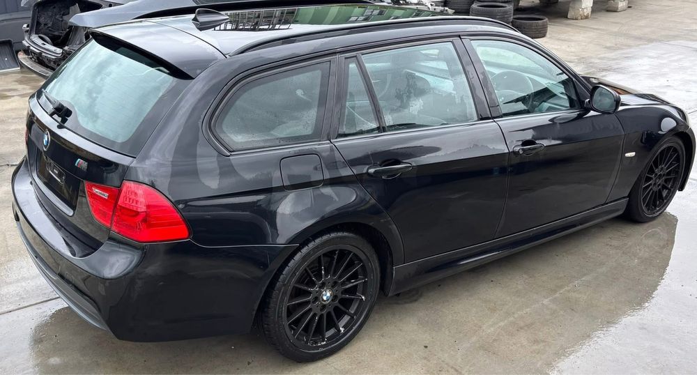 Dezmembrez BMW 320d M Pack E91 LCI 2010,NAVI,Recaro piele stopuri led