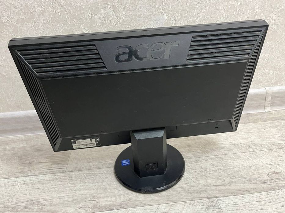 Монитор от компьютера