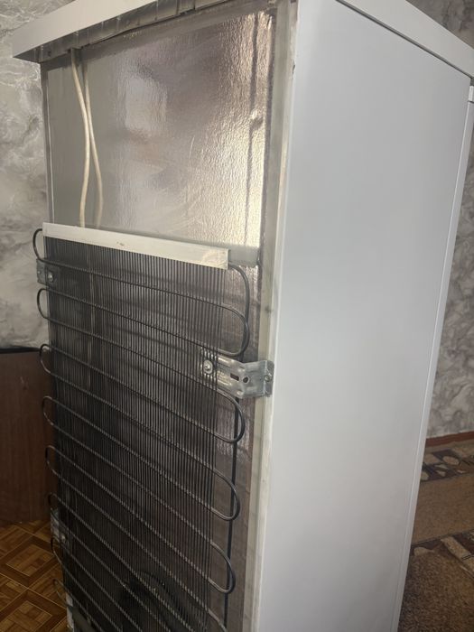 Продам б/у морозильник в рабочем состоянии