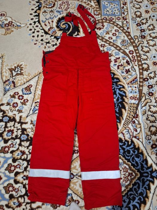 Спецодежда. Полукомбинезон зимний