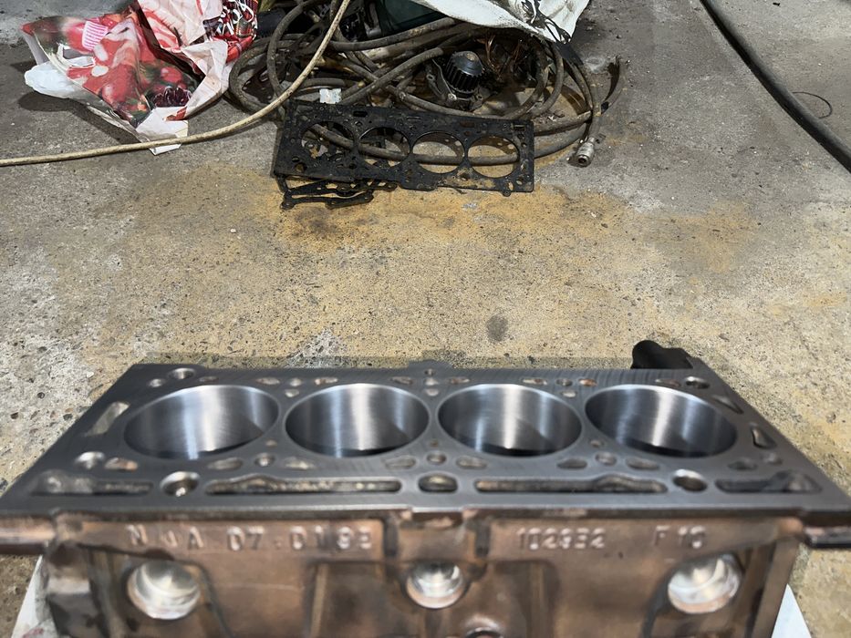 Продам блок ДВС К4М