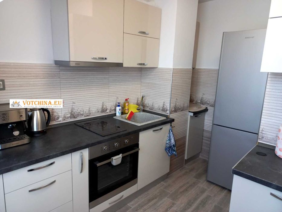 Продава се Тристаен апартамент в Варна, Лятно кино Тракия - 110 кв.м за 2510 €/кв.м - Снимка #10