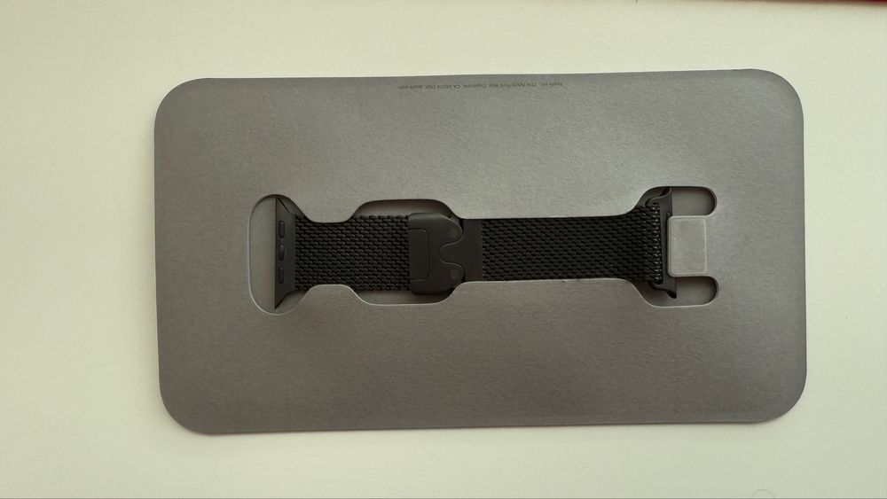 Apple Watch Titanium Milanese Loop 49mm размер S