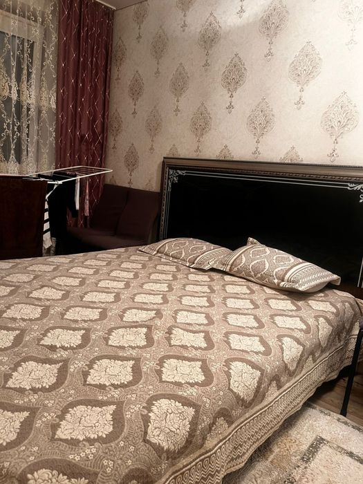 Продам спальный гарнитур