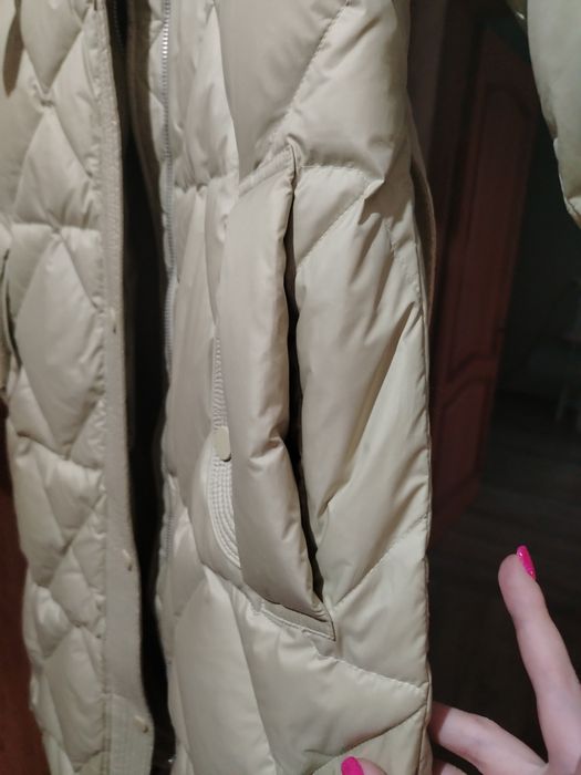 Пуховик размер 44