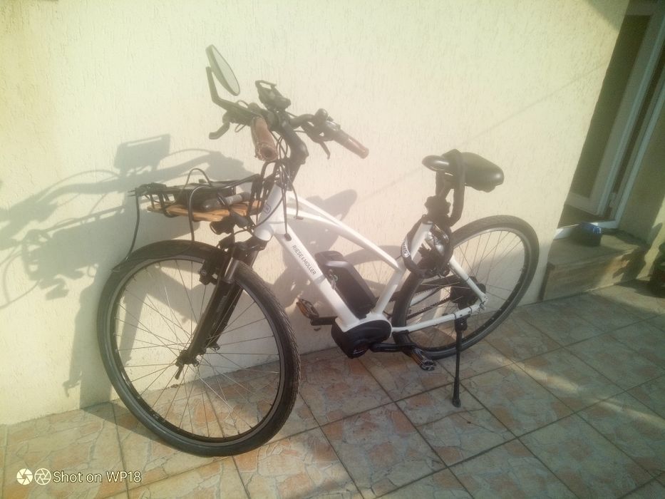 Bicicletă electrică