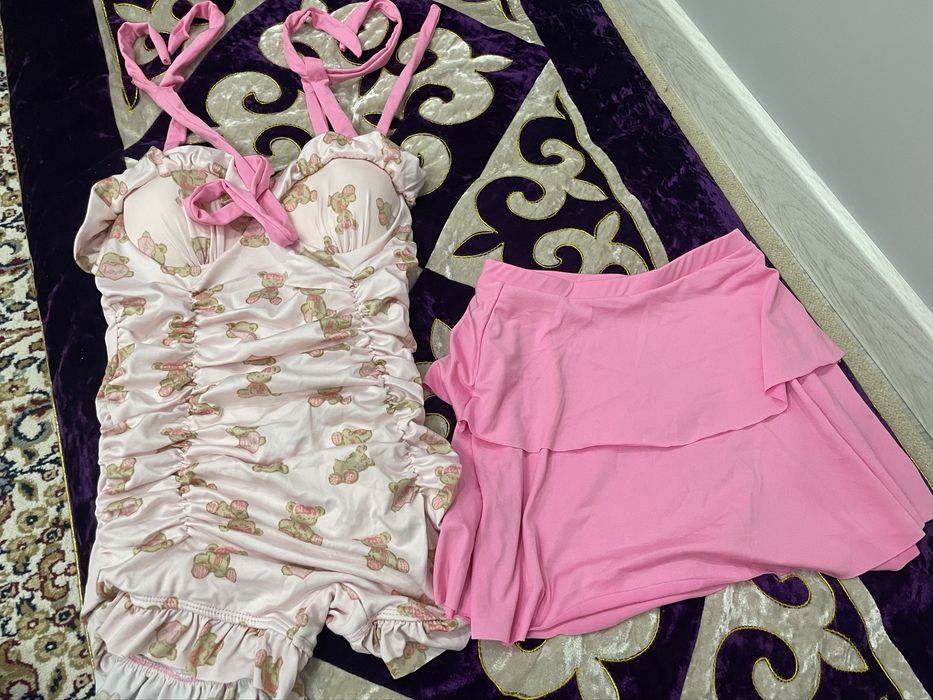 платье и купальник