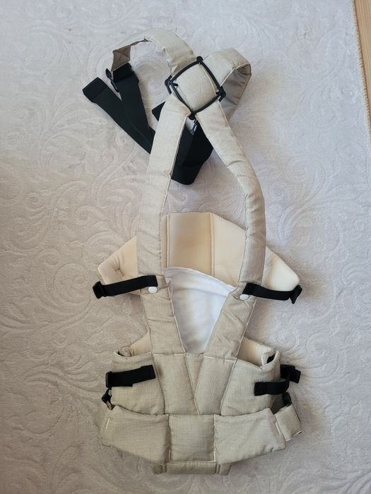 Бебешко кенгуру на kikaboo