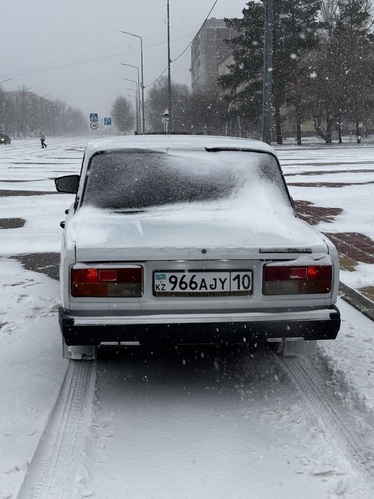 Продам ваз 2107
