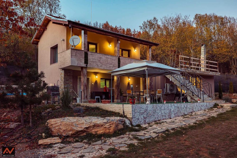 Дава се под наем Къща в Стара Загора, Студентско градче - 100 кв.м за 153 € - Снимка #3