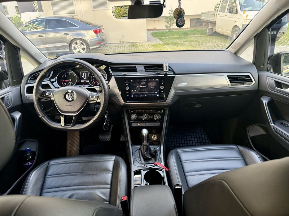 VW Touran 2.0 TDI DSG 2018