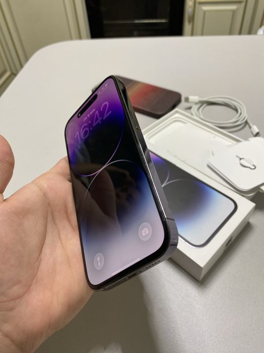 Продам айфон 14 про iphone 14 pro