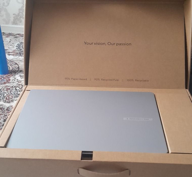 Noutbook Asus Expertbook