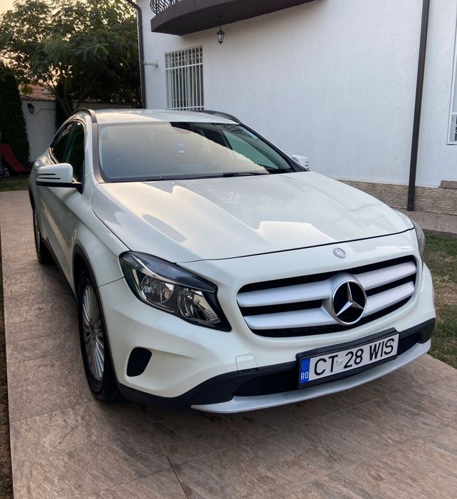 Mercedes GLA 220