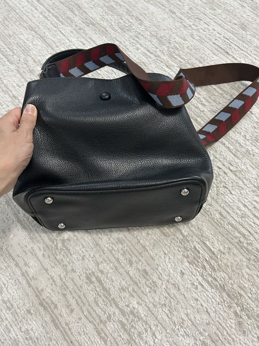 Продам сумку в хорошем состояни