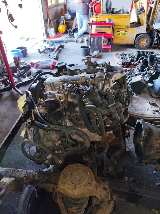 Mitsubishi L200-Митсубиши Л200-Двигател