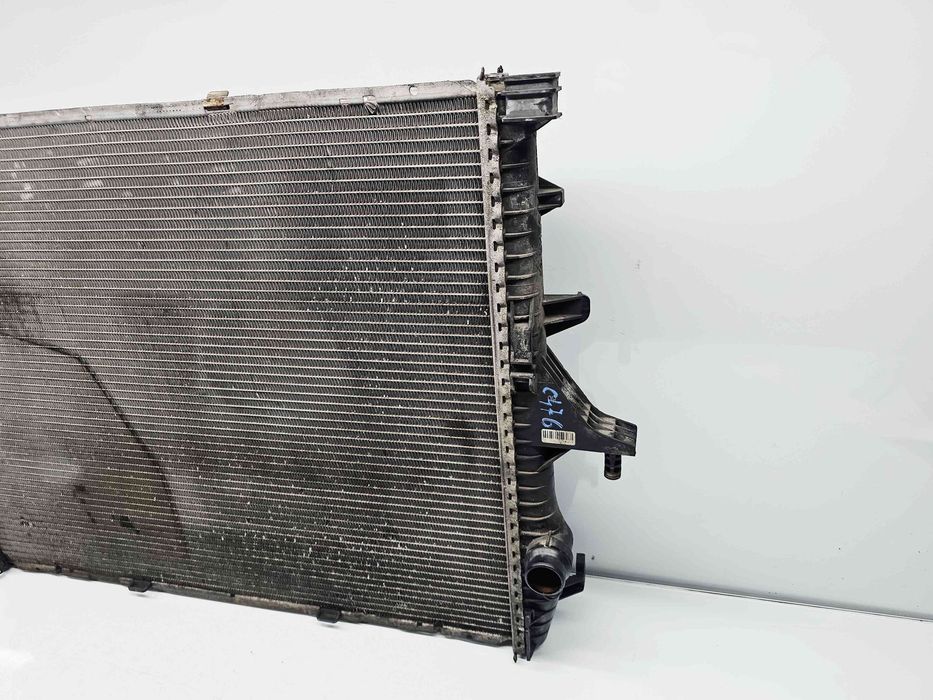 Radiator apa Audi Q7 (4LB) [Fabr 2006-2014] Facelift 7L6121253B 3.0 TD